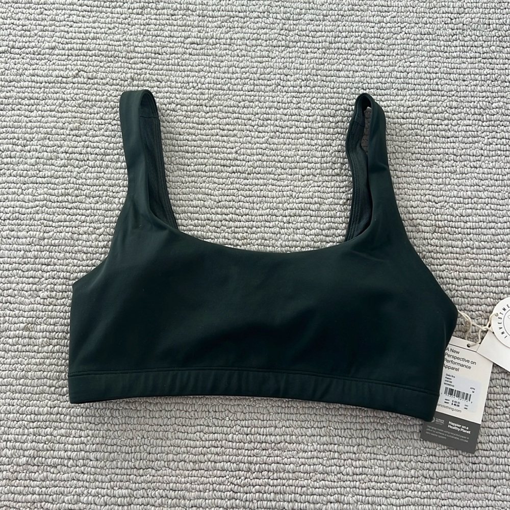Vuori Clothing Daily Bra in Aspen size Medium